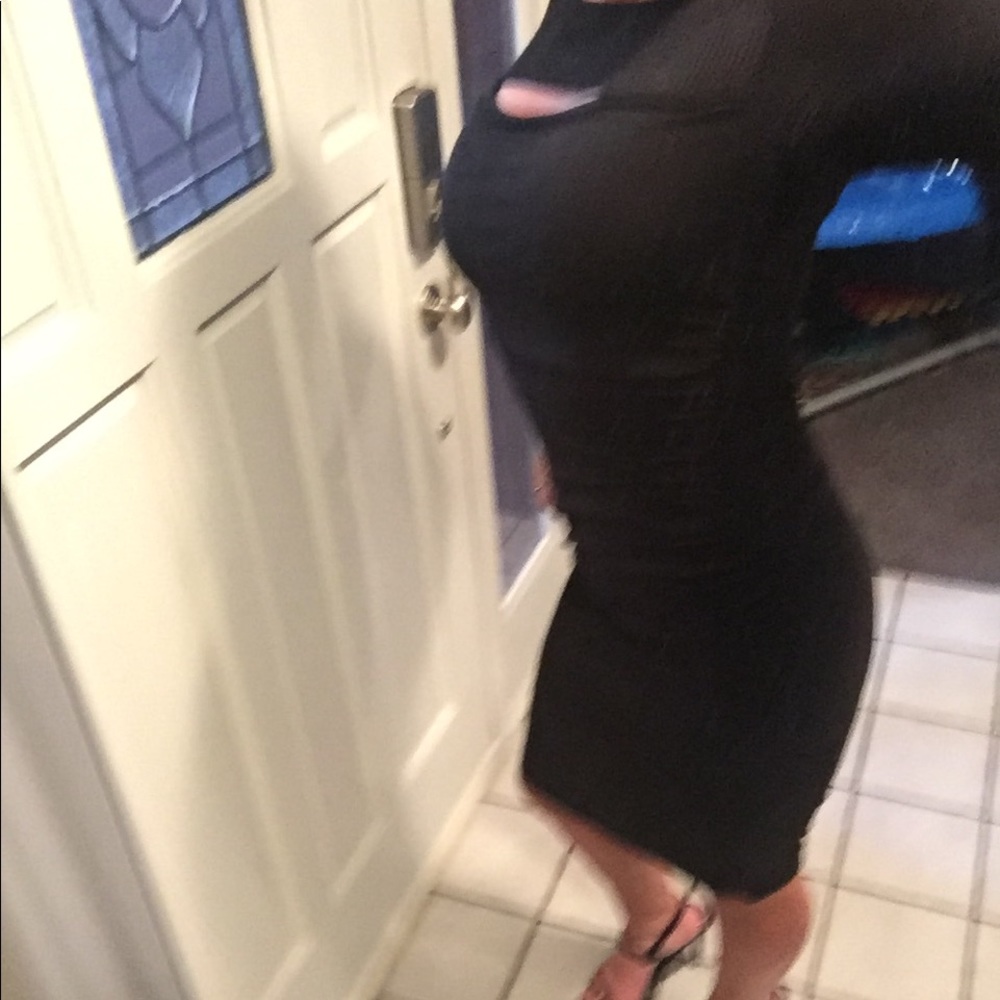 Black dress by Cache - Picture 2 of 6